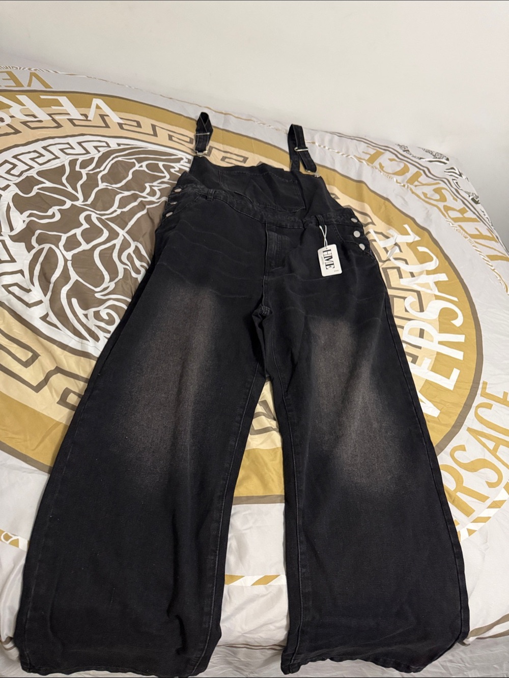 Relaxed Black Denim Bib Overalls — Unbranded